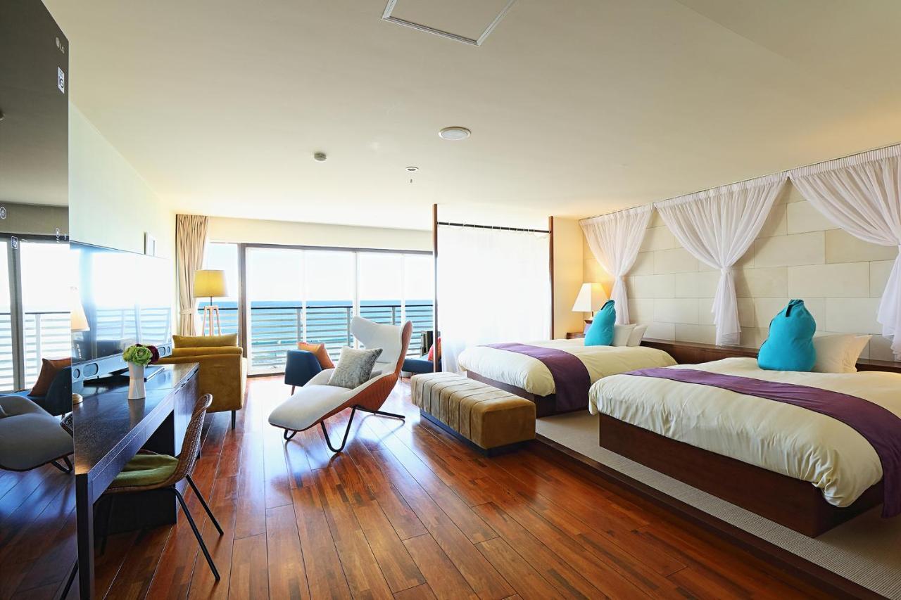 Sayan Terrace Hotel & Resort Onjuku Eksteriør billede